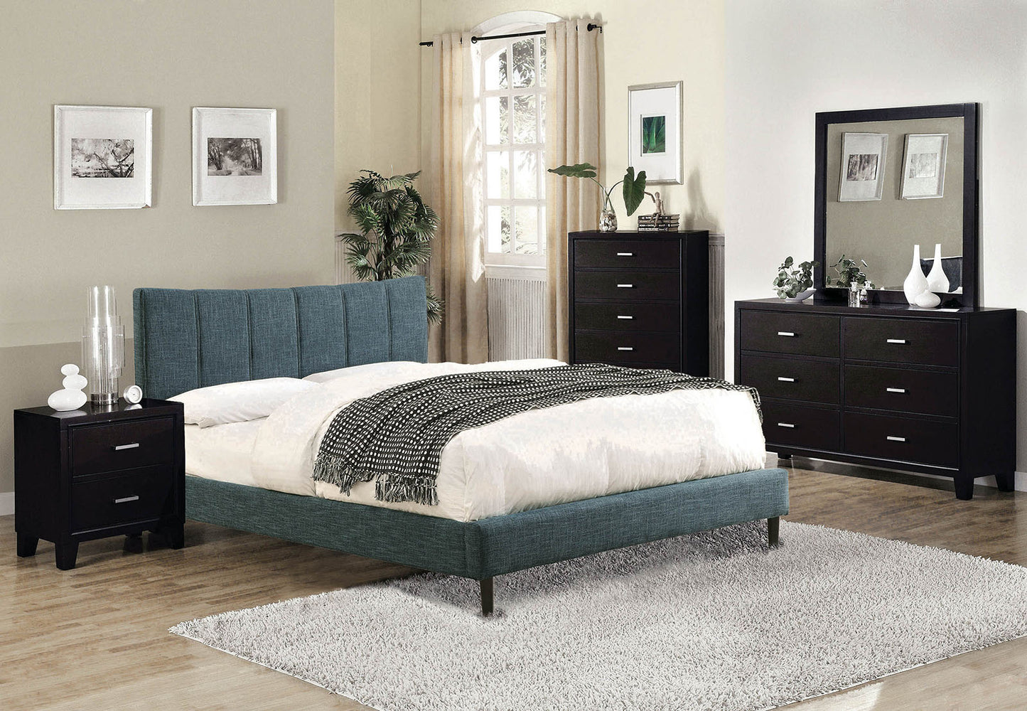 Furniture Of America ENNIS Bed